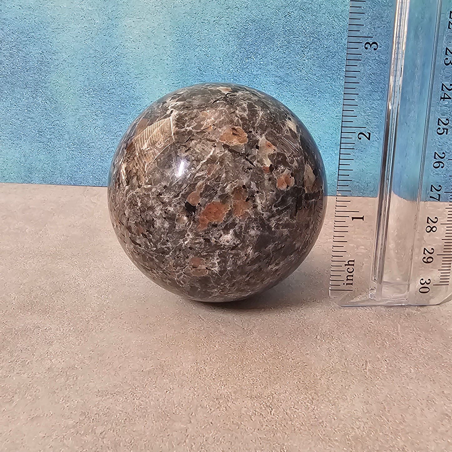 Yooperlite sphere