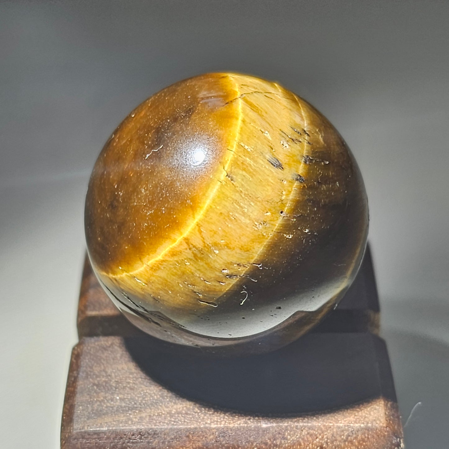 Tiger's eye sphere